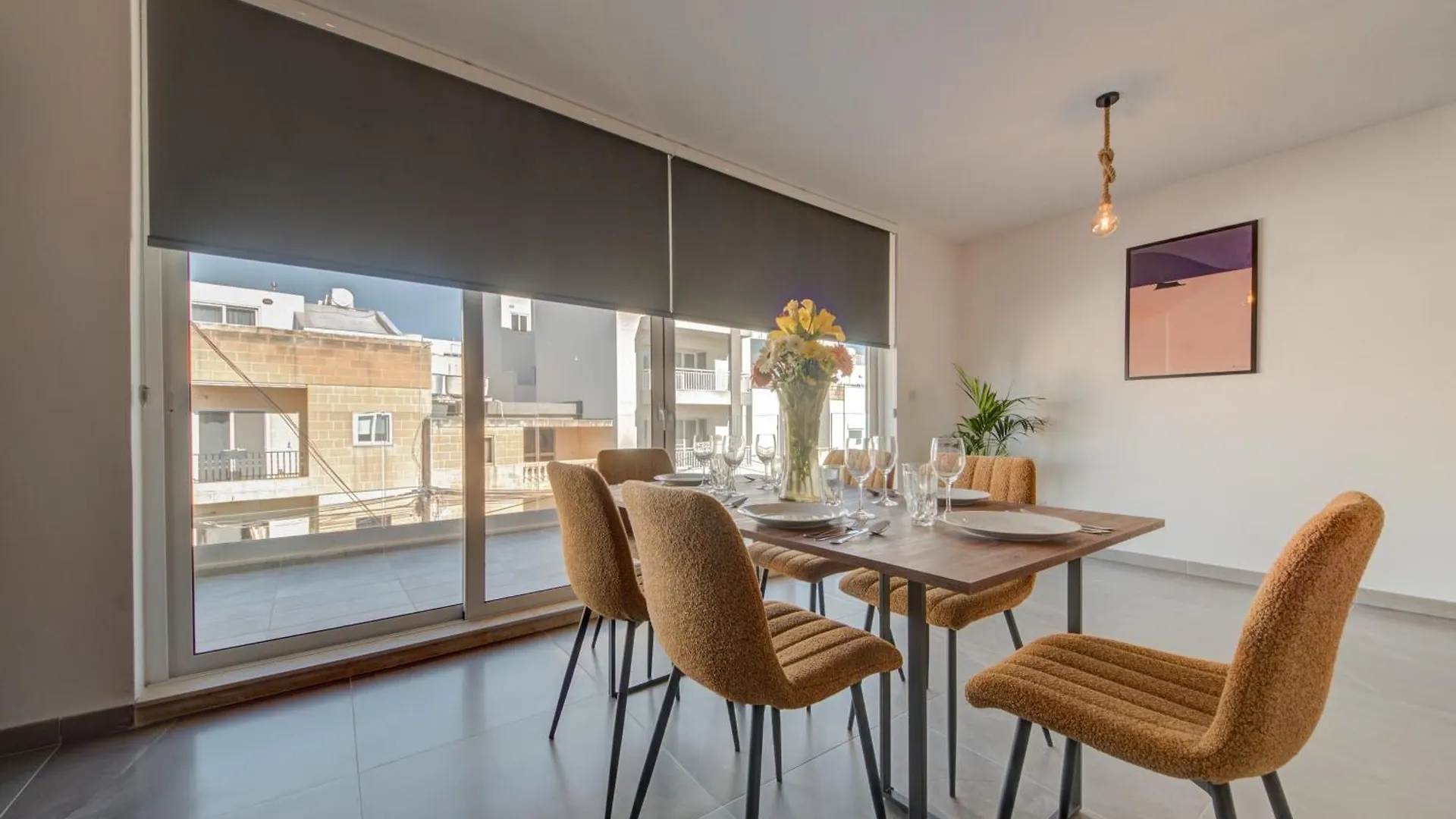Kuya 3Br Modern Apt By Jl Is-Swieqi Apartment