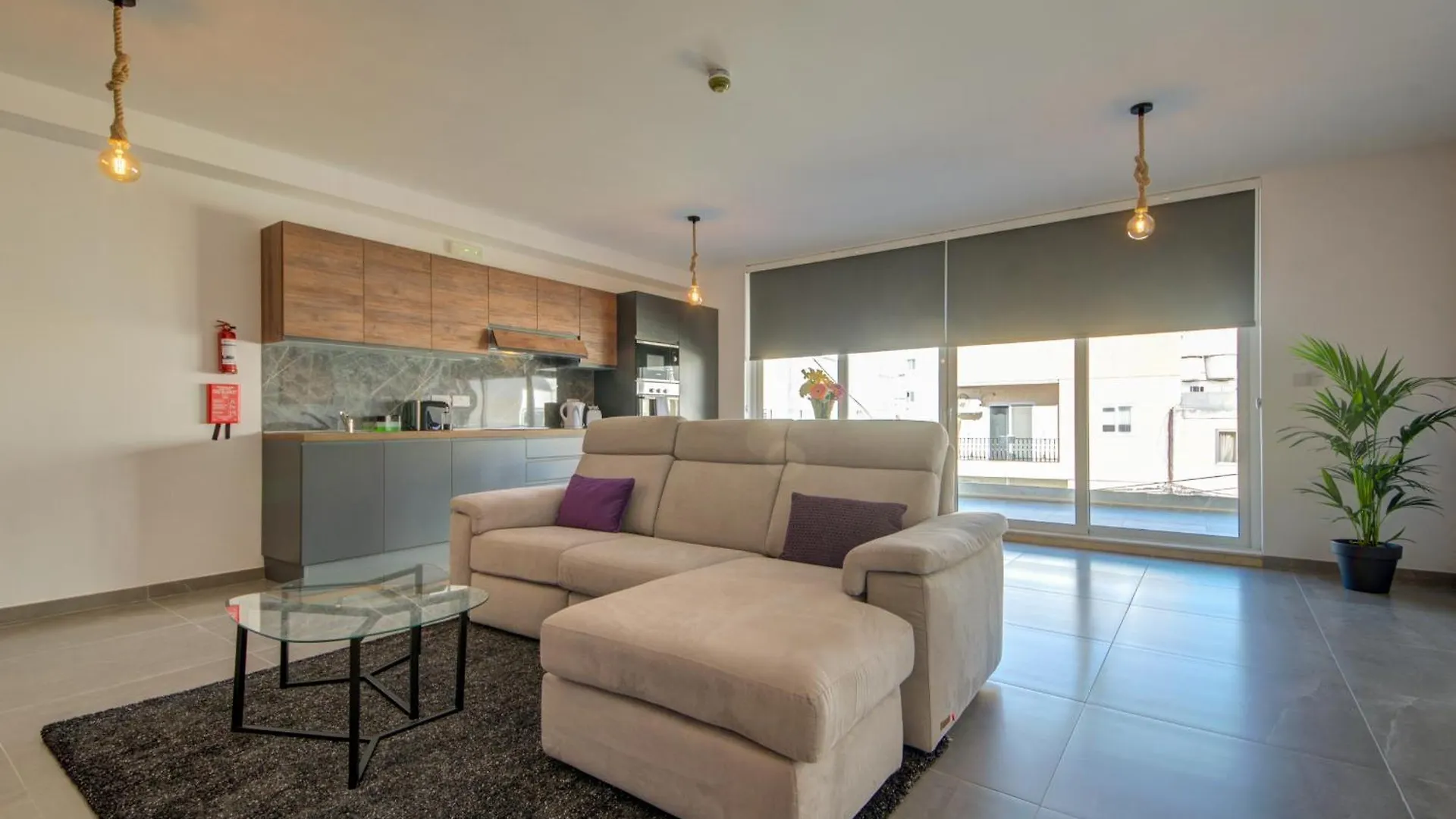 Kuya 3Br Modern Apt By Jl Is-Swieqi 0*,  Malta